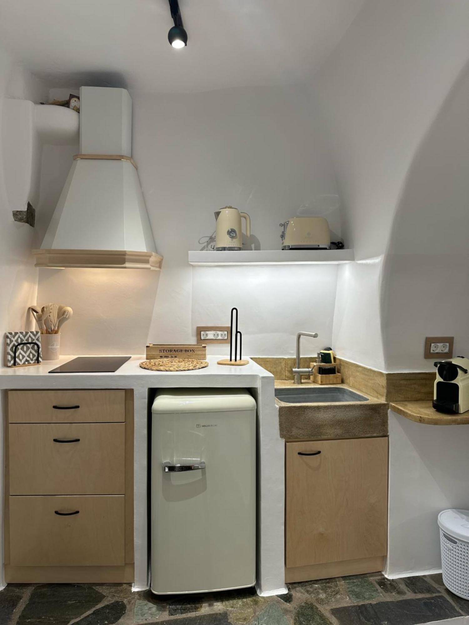Mikri Kamara Suite Tripótamos Екстериор снимка